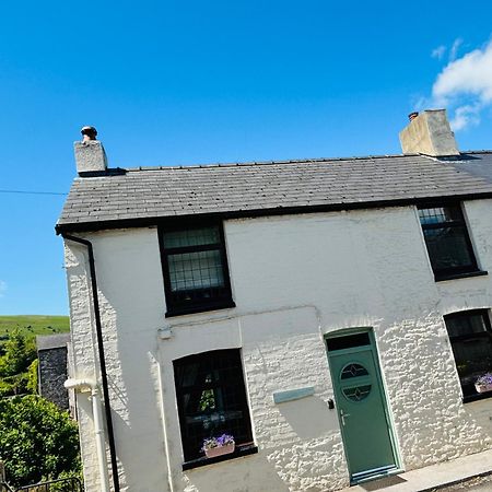 Glan-Yr-Afon Cottage Two Bedrooms Sennybridge Buitenkant foto