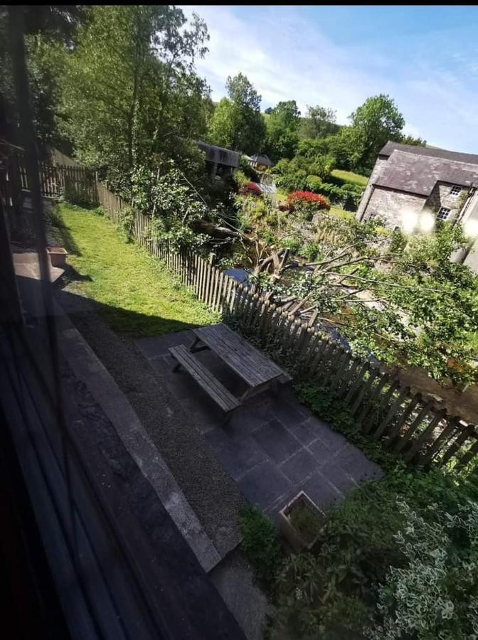 Glan-Yr-Afon Cottage Two Bedrooms Sennybridge Buitenkant foto