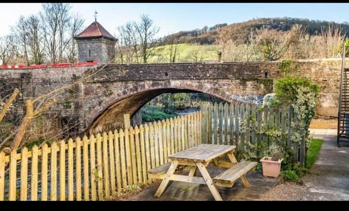 Glan-Yr-Afon Cottage Two Bedrooms Sennybridge Buitenkant foto