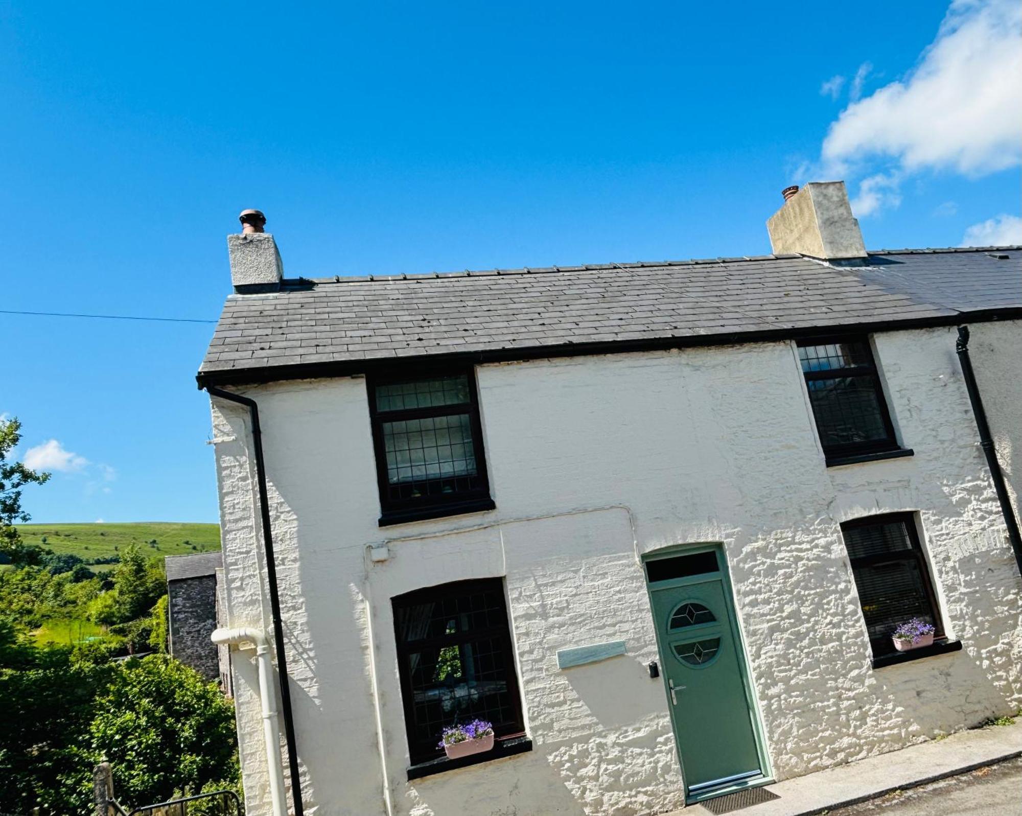 Glan-Yr-Afon Cottage Two Bedrooms Sennybridge Buitenkant foto